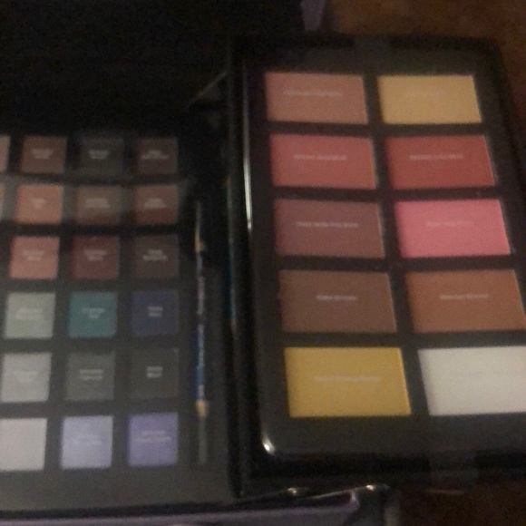 Ulta 65 Piece Makeup Kit - Picture 5 of 5
